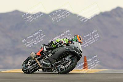 media/Jan-14-2023-SoCal Trackdays (Sat) [[497694156f]]/Turn 9 Set 2 (1130am)/